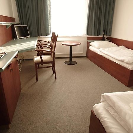 Kolej Akademie Hotel Brno Luaran gambar