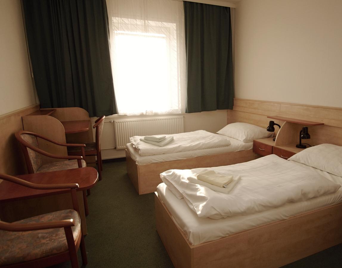 Kolej Akademie Hotel Brno Luaran gambar