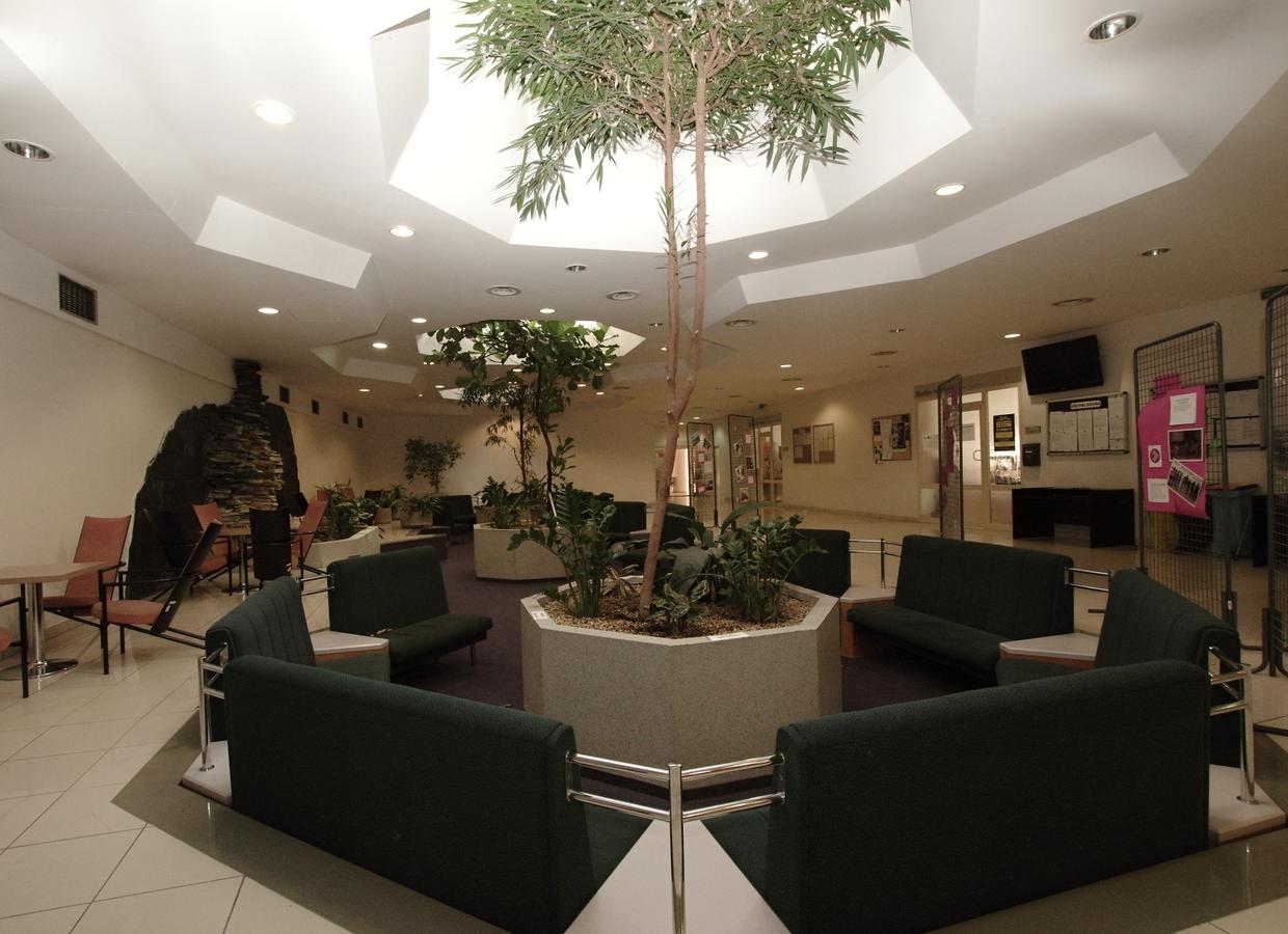 Kolej Akademie Hotel Brno Luaran gambar
